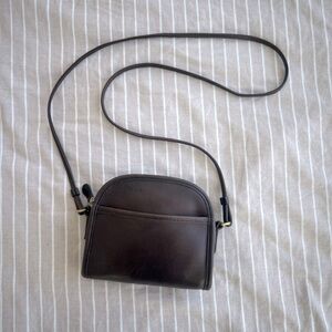 Vintage Coach “Abbie” 9017 Crossbody Bag in Mahogany & Brass Hardware